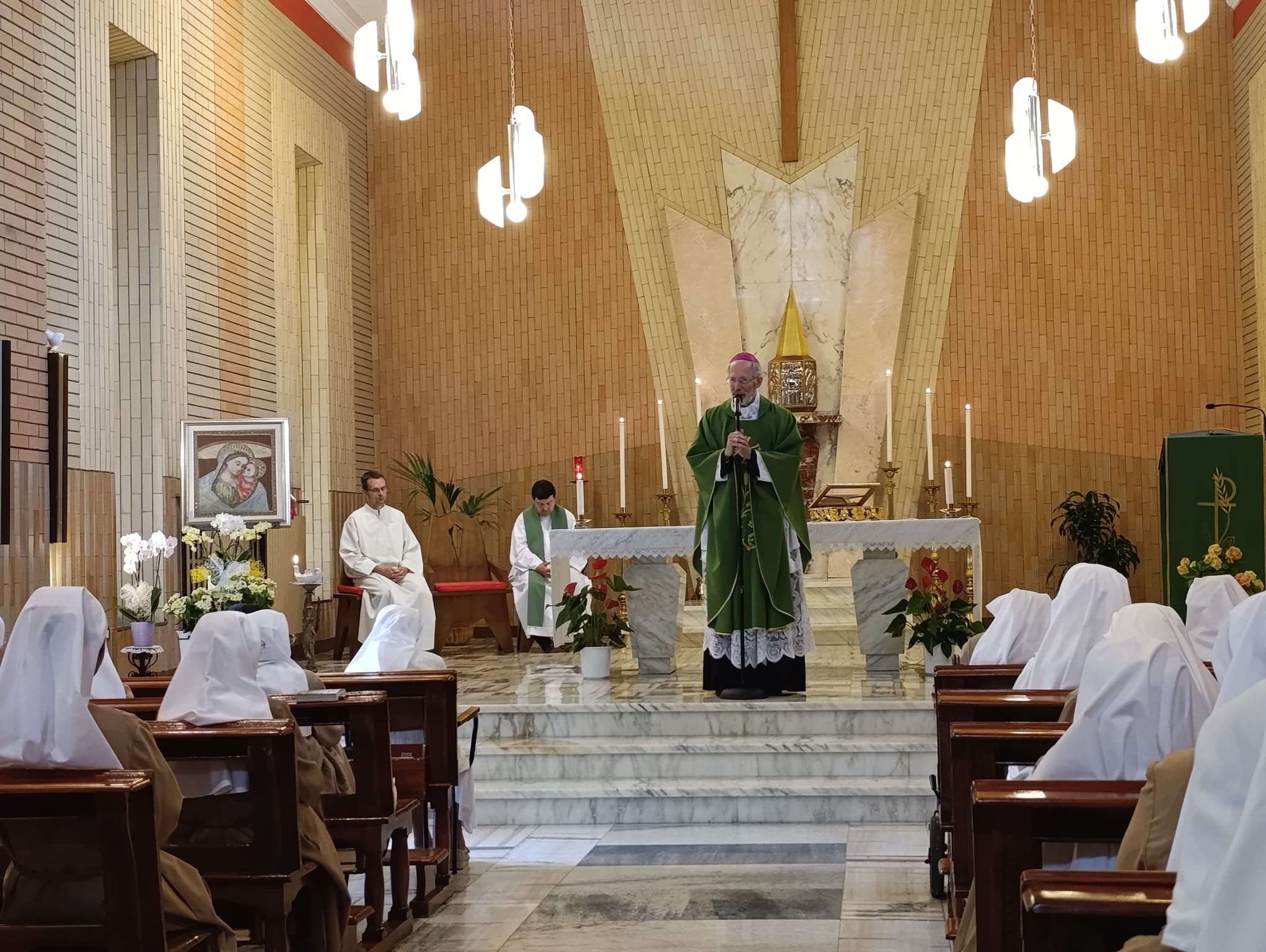 Piccole Figlie del Sacro Cuore di Ges&ugrave;